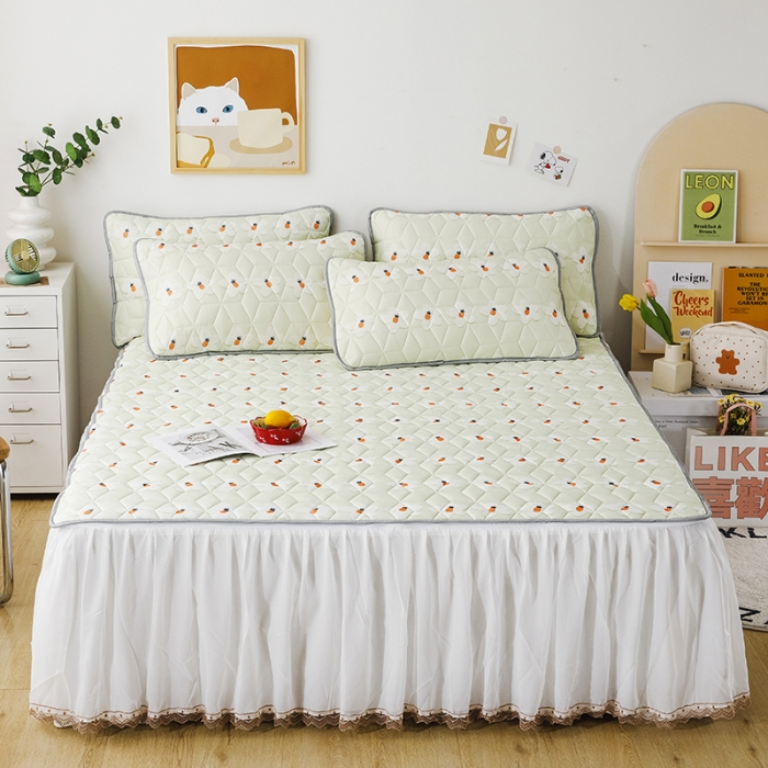 91家纺网 家纺一手货源 找家纺 纽缦家纺 2022新款卡通菱形格床单床裙系列 小菠萝