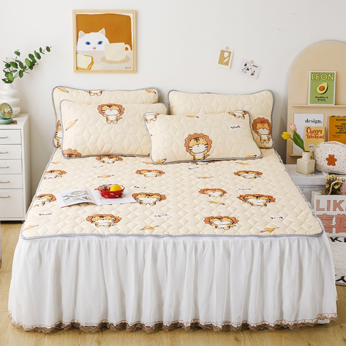 91家纺网 家纺一手货源 找家纺 纽缦家纺 2022新款卡通菱形格床单床裙系列 小伙伴