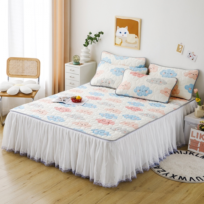 91家纺网 家纺一手货源 找家纺 纽缦家纺 2022新款卡通菱形格床单床裙系列 云朵朵