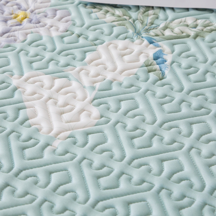 91家纺网 家纺一手货源 找家纺 纽缦家纺 2022新款花卉床裙三件套 春晓绿