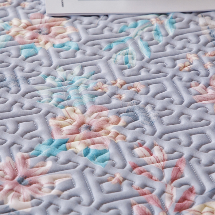 91家纺网 家纺一手货源 找家纺 纽缦家纺 2022新款花卉床裙三件套 花间柔梦-兰