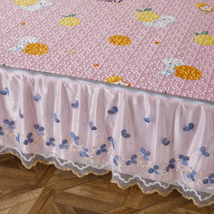 91家纺网 家纺一手货源 找家纺 纽缦家纺 2022新款花卉床裙三件套 柠檬熊粉