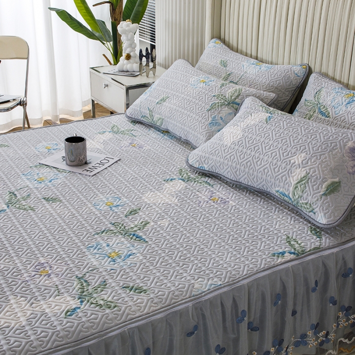 91家纺网 家纺一手货源 找家纺 纽缦家纺 2022新款花卉床裙三件套 馨享花意