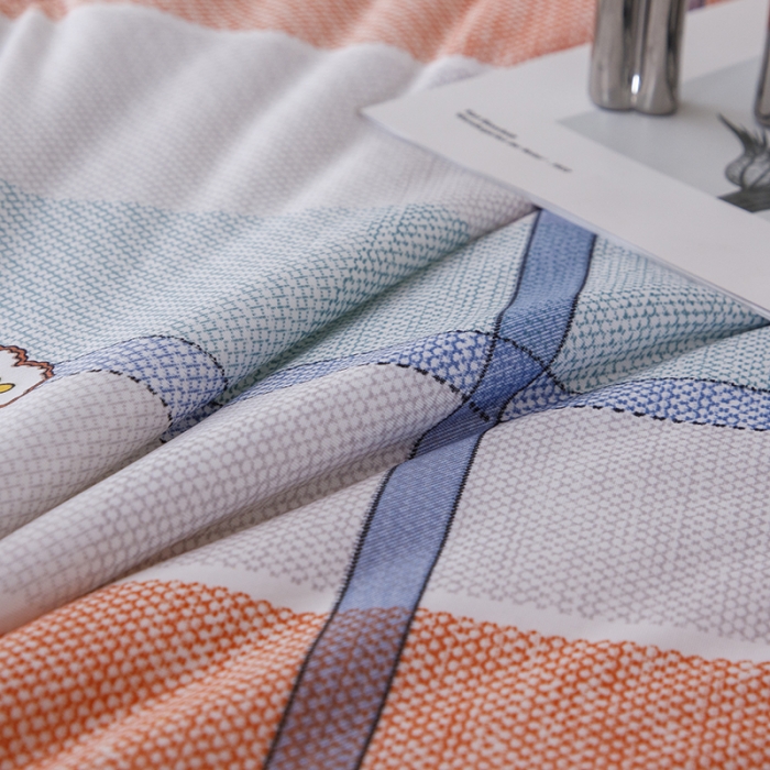 91家纺网 家纺一手货源 找家纺 纽缦家纺 2022新款花卉夏被 大方格