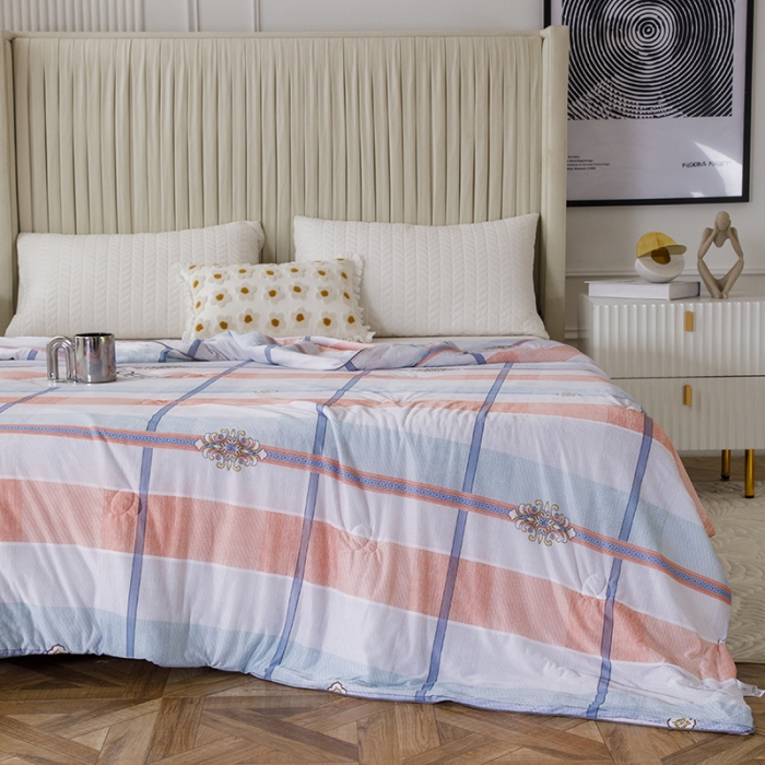 91家纺网 家纺一手货源 找家纺 纽缦家纺 2022新款花卉夏被 大方格