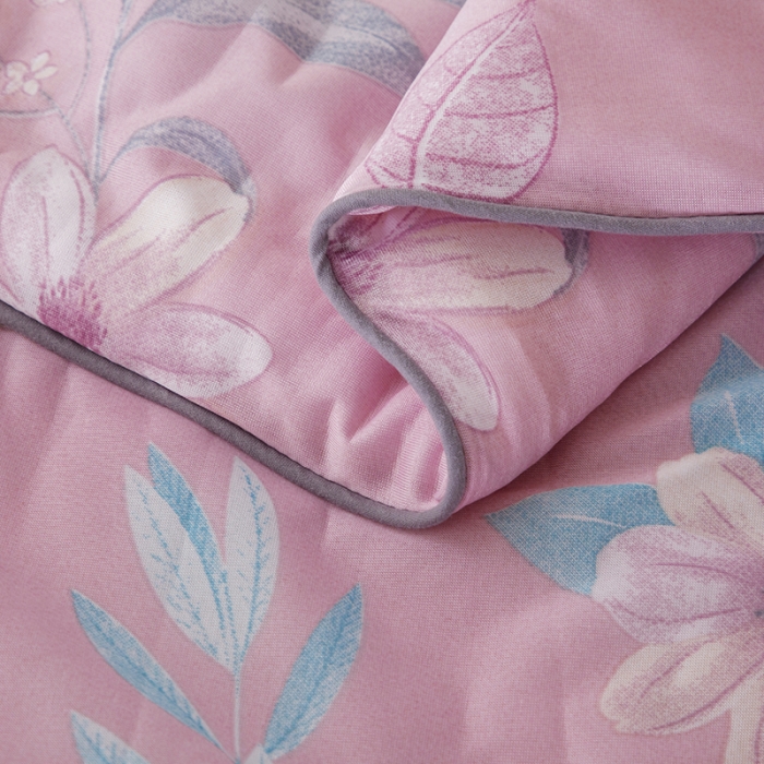 91家纺网 家纺一手货源 找家纺 纽缦家纺 2022新款花卉夏被 花间柔梦-粉