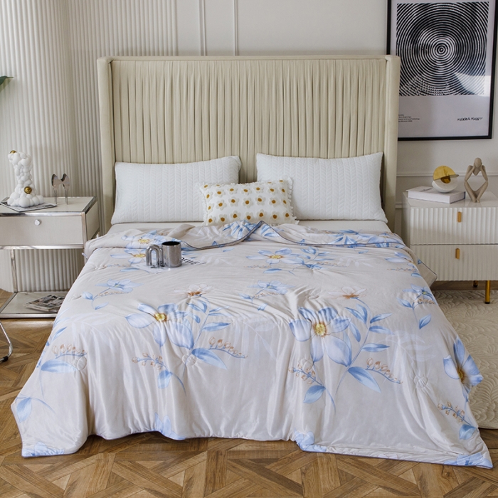 91家纺网 家纺一手货源 找家纺 纽缦家纺 2022新款花卉夏被 花间驼