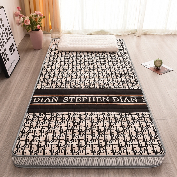 91家纺网 家纺一手货源 找家纺 亿丁点 2023新款磨毛床垫直播印花学生立体款 磨毛立体迪欧