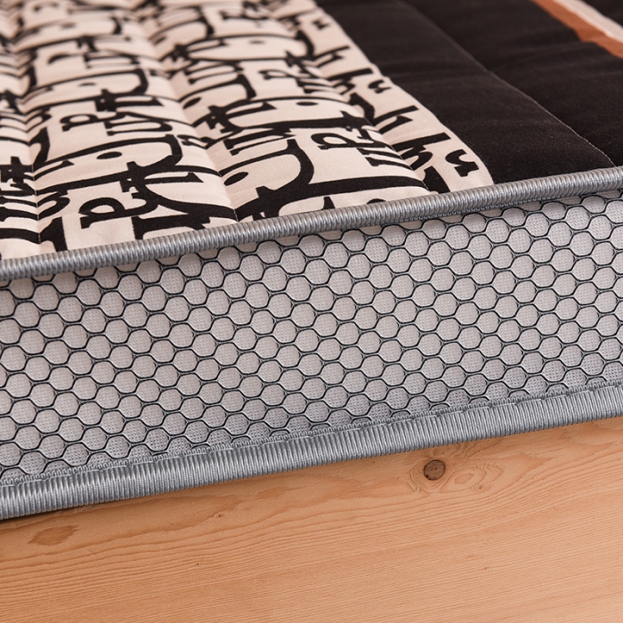 91家纺网 家纺一手货源 找家纺 亿丁点 2023新款磨毛床垫直播印花学生立体款 磨毛立体迪欧