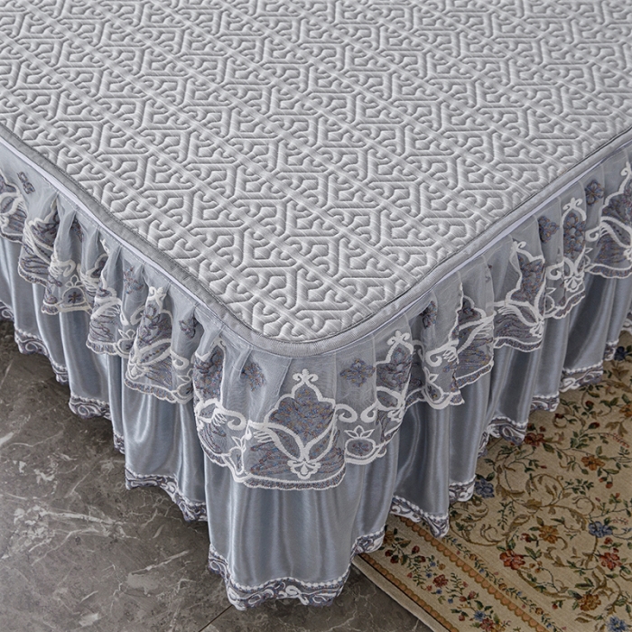 91家纺网 家纺一手货源 找家纺 纽缦家纺 2022新款纯色肌理纹床裙三件套 肌理纹灰色