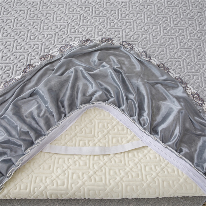 91家纺网 家纺一手货源 找家纺 纽缦家纺 2022新款纯色肌理纹床裙三件套 肌理纹灰色