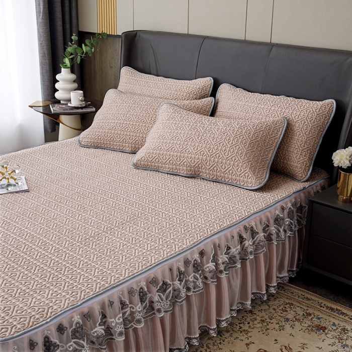 91家纺网 家纺一手货源 找家纺 纽缦家纺 2022新款纯色肌理纹床裙三件套 肌理纹豆沙