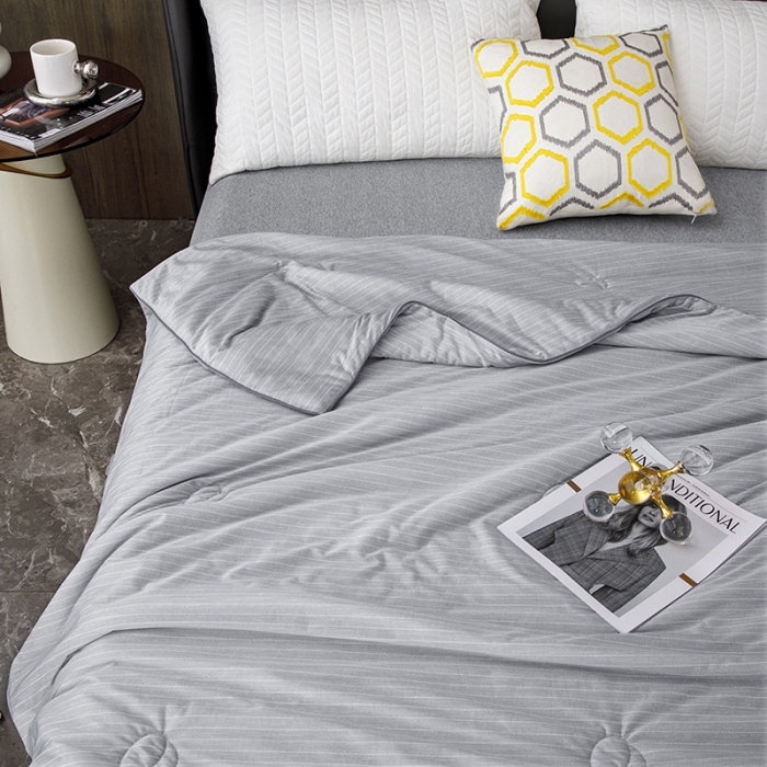 91家纺网 家纺一手货源 找家纺 纽缦家纺 2022新款纯色肌理纹夏被 肌理纹灰色