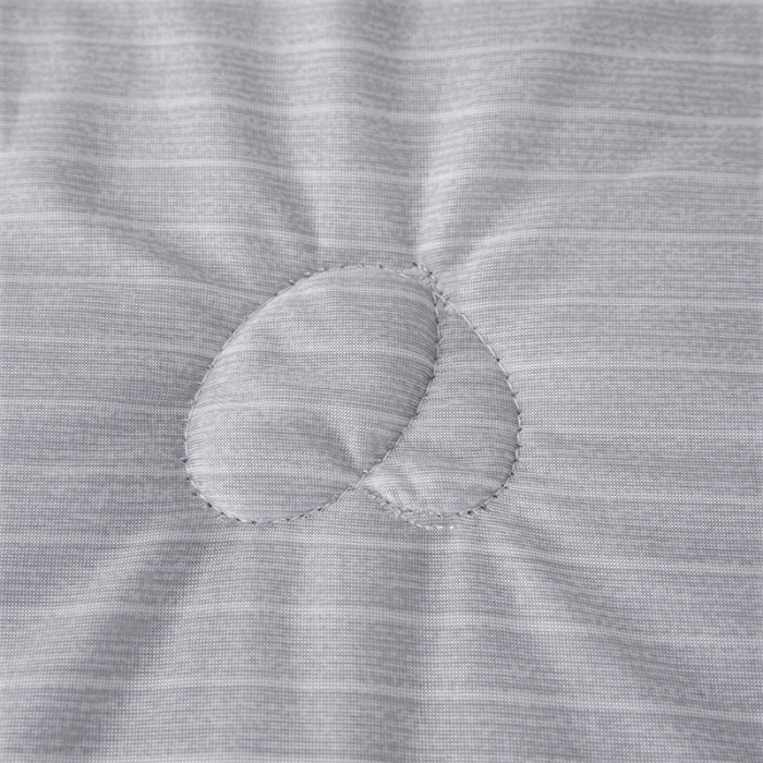91家纺网 家纺一手货源 找家纺 纽缦家纺 2022新款纯色肌理纹夏被 肌理纹灰色