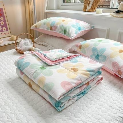 91家纺网 家纺一手货源 找家纺 慕尚 2025新款ins水洗小花边夏被 凝夏