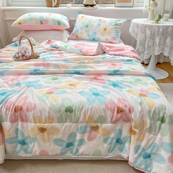 91家纺网 家纺一手货源 找家纺 慕尚 2025新款ins水洗小花边夏被 凝夏