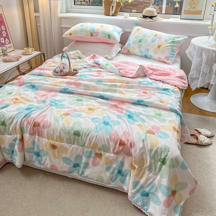 91家纺网 家纺一手货源 找家纺 慕尚 2025新款ins水洗小花边夏被 凝夏