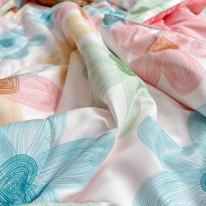 91家纺网 家纺一手货源 找家纺 慕尚 2025新款ins水洗小花边夏被 凝夏