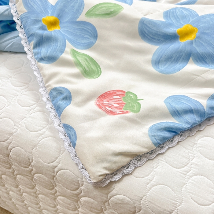 91家纺网 家纺一手货源 找家纺 慕尚 2025新款ins水洗小花边夏被 幸运花