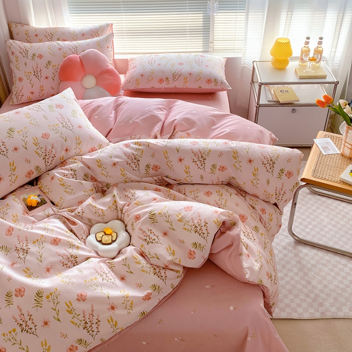 91家纺网 家纺一手货源 找家纺 田野 2022新13372全棉印花小清新四件套纯棉床笠三件套 蔓春