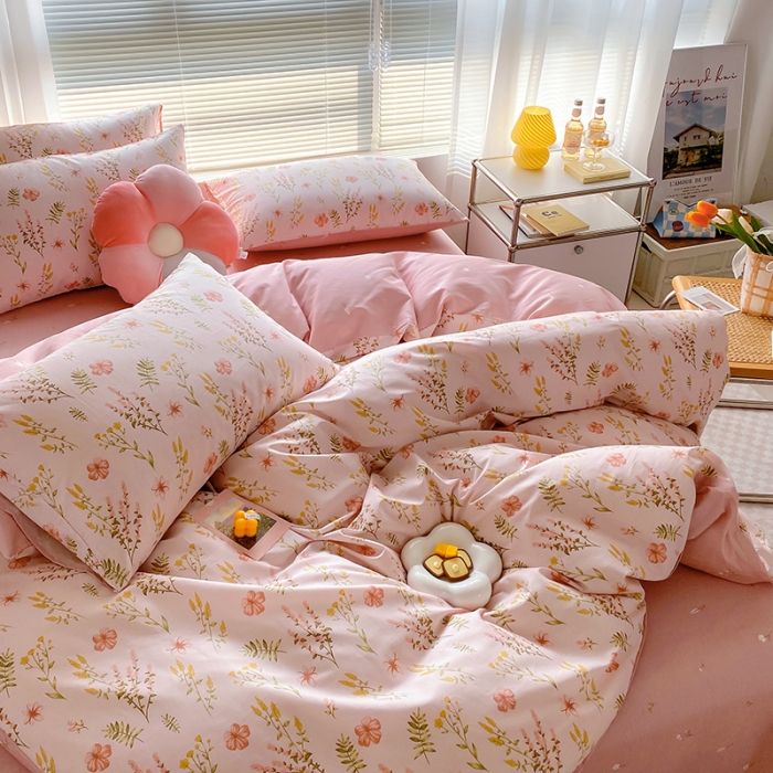 91家纺网 家纺一手货源 找家纺 田野 2022新13372全棉印花小清新四件套纯棉床笠三件套 蔓春