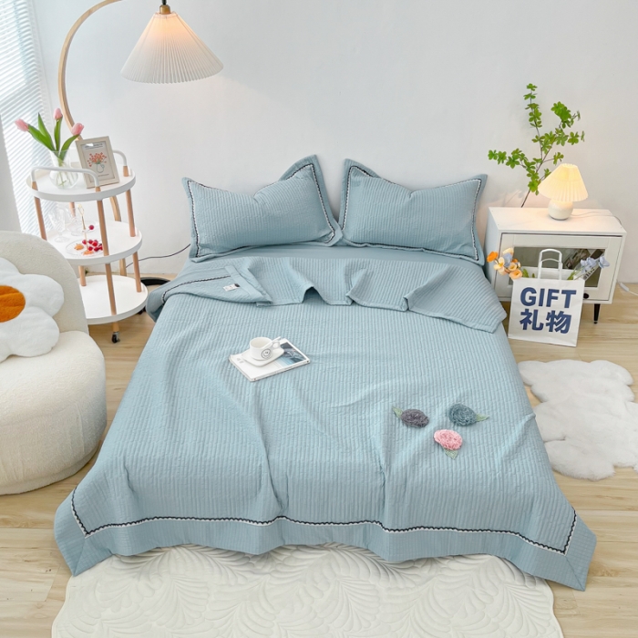 91家纺网 家纺一手货源 找家纺 乐卧2026雅韵蕾丝花边手工花卉夏被四件套有花版海盐蓝有花版