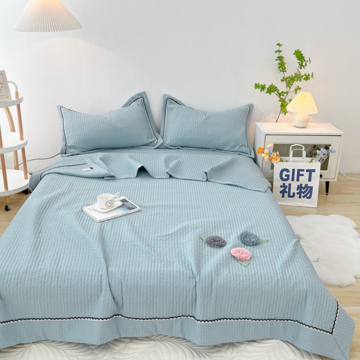 91家纺网 家纺一手货源 找家纺 乐卧2026雅韵蕾丝花边手工花卉夏被四件套有花版海盐蓝有花版