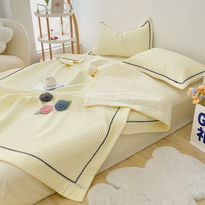 91家纺网 家纺一手货源 找家纺 乐卧2026雅韵蕾丝花边手工花卉夏被四件套有花版黄油色有花版