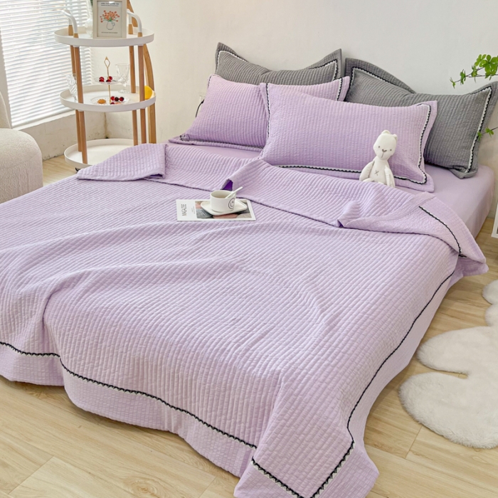 91家纺网 家纺一手货源 找家纺 乐卧2026雅韵蕾丝花边手工花卉夏被四件套简版 兰花色-简版