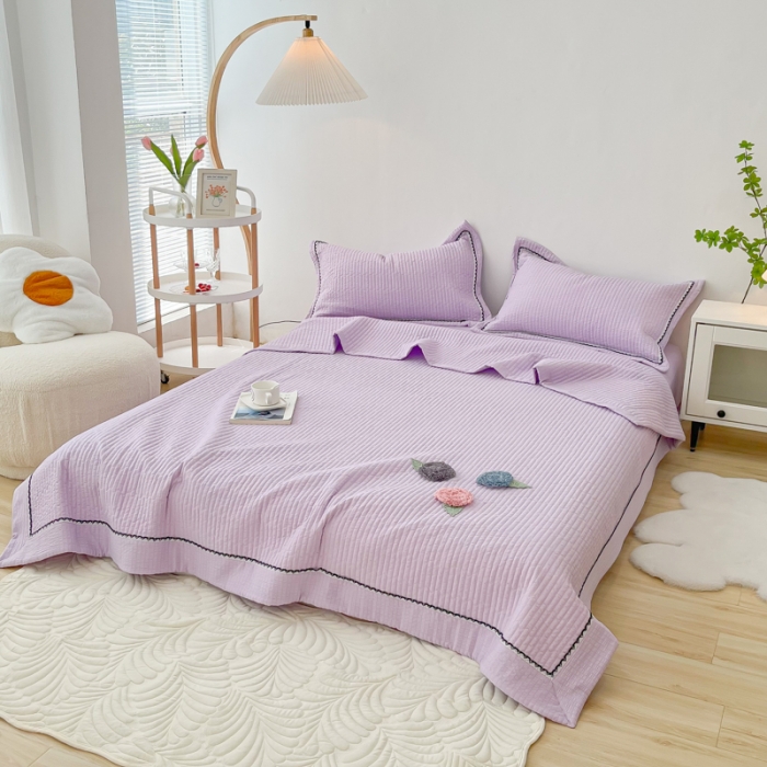 91家纺网 家纺一手货源 找家纺 乐卧2026雅韵蕾丝花边手工花卉夏被四件套有花版兰花色有花版