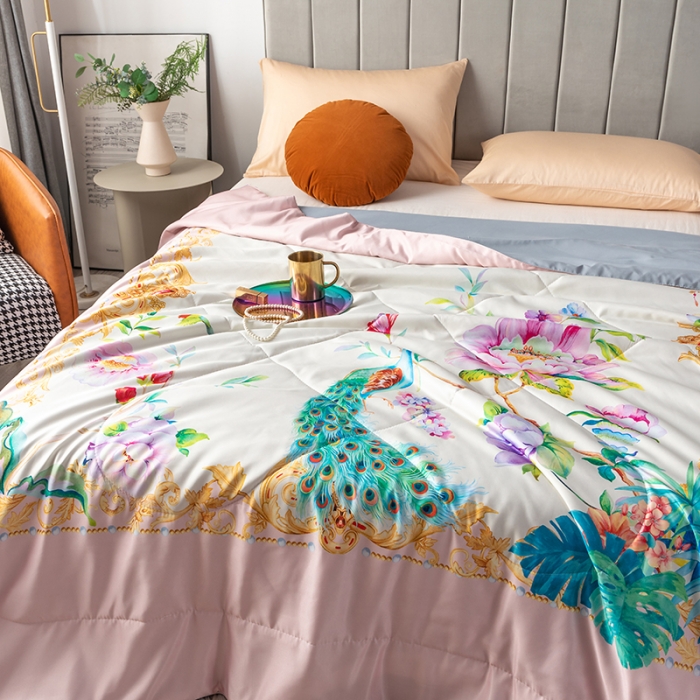 91家纺网 家纺一手货源 找家纺 2025 爱宝被业直播爆款凉感丝夏被夏凉被 春色满园-粉