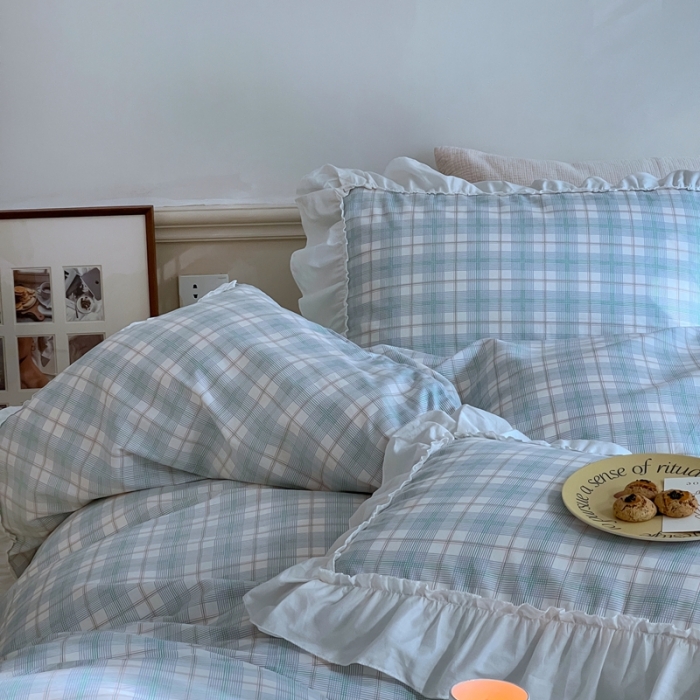 91家纺网 家纺一手货源 找家纺 昔可2022新款花边格子系列四件套 白茶酪酪