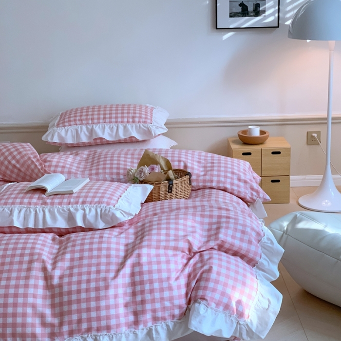 91家纺网 家纺一手货源 找家纺 昔可2022新款花边格子系列四件套 丝雾蜜桃格