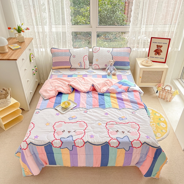 91家纺网 家纺一手货源 找家纺 寐居 2022新款乳胶凉席水洗棉夏被三件套四件套 彩虹熊