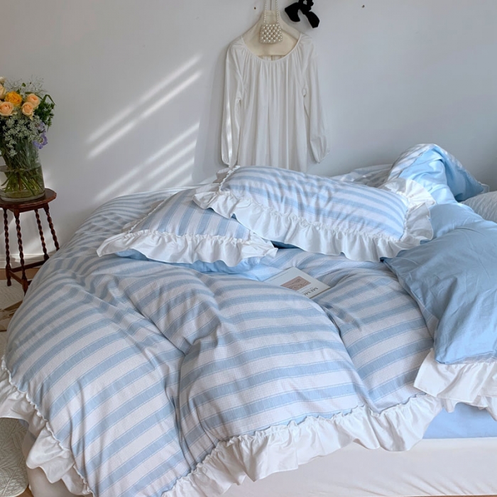 91家纺网 家纺一手货源 找家纺 昔可2022新款花边条纹系列四件套 奈雪蓝条纹