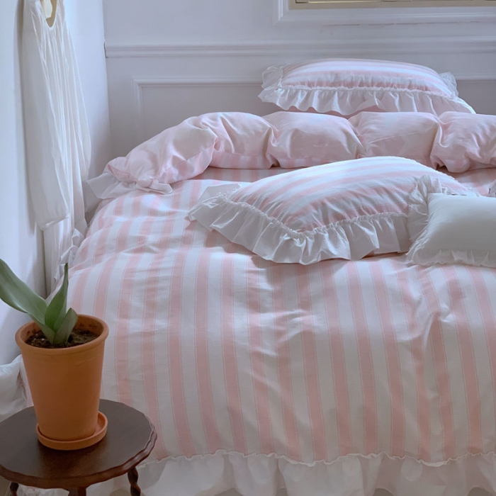 91家纺网 家纺一手货源 找家纺 昔可2022新款花边条纹系列四件套 蔷薇粉条纹