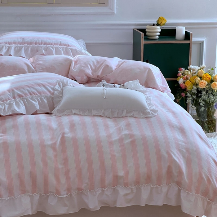 91家纺网 家纺一手货源 找家纺 昔可2022新款花边条纹系列四件套 蔷薇粉条纹