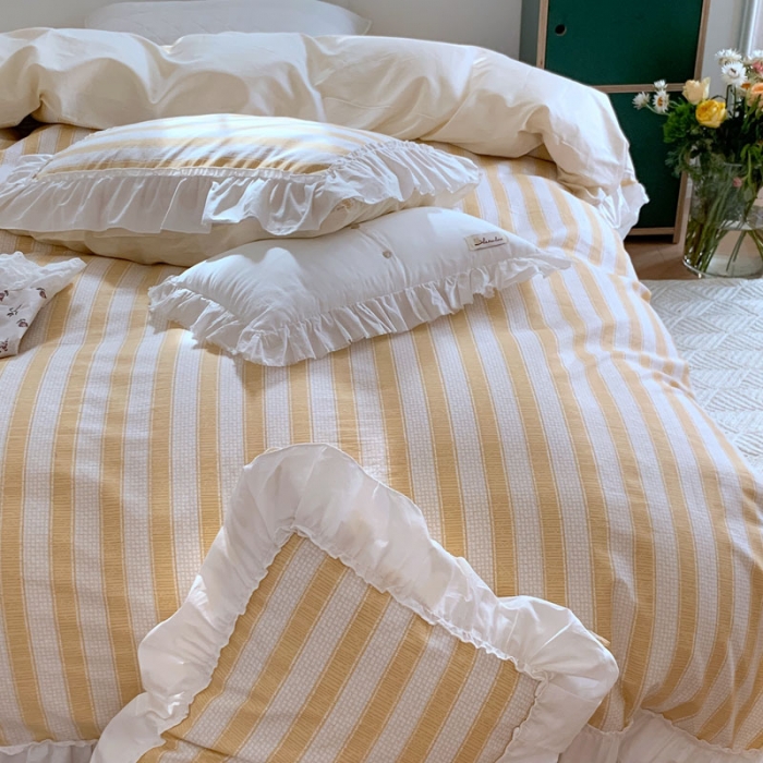 91家纺网 家纺一手货源 找家纺 昔可2022新款花边条纹系列四件套 小鸡黄条纹