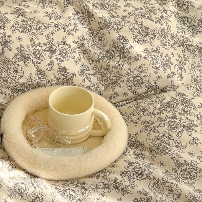 91家纺网 家纺一手货源 找家纺 昔可2022新款复古花花边四件套 莫里斯花房