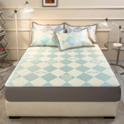 91家纺网 家纺一手货源 找家纺 孩子王 2024新款升级轻奢床笠款冰丝凉席 小熊维尼绿