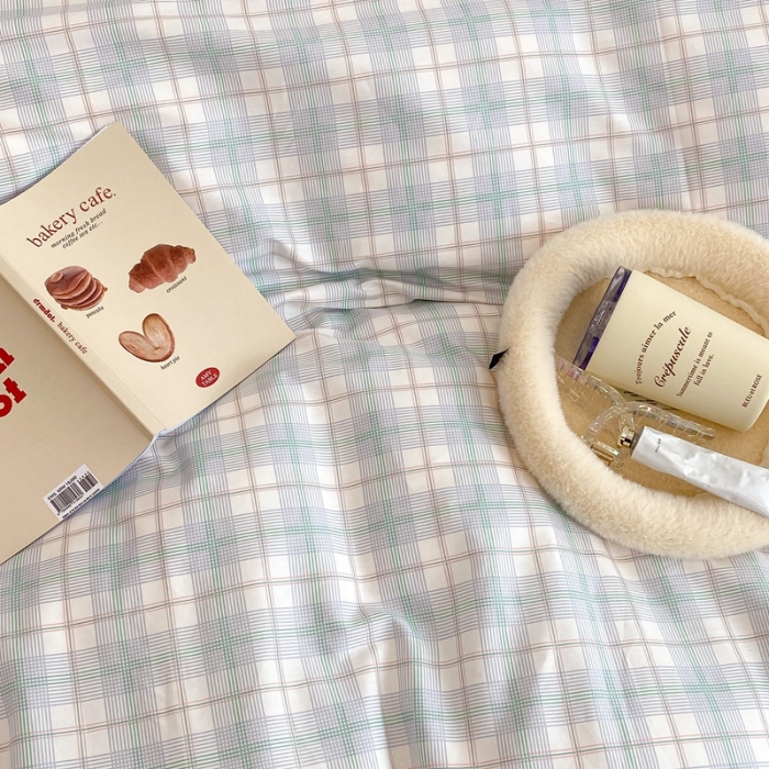 91家纺网 家纺一手货源 找家纺 昔可2022新款花边格子系列四件套 白茶酪酪