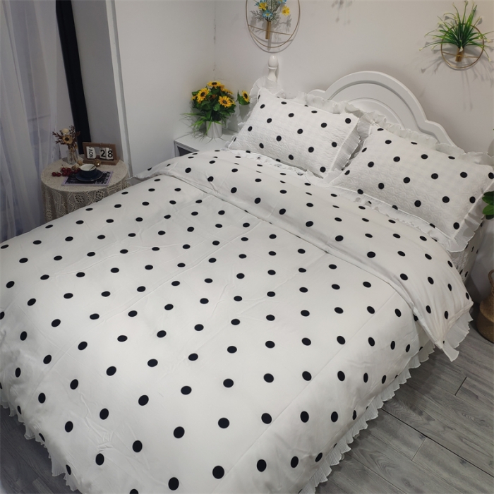 91家纺网 家纺一手货源 找家纺 添越 小清新韩版蕾丝花边纯棉夹棉床盖三件套全棉 波点白