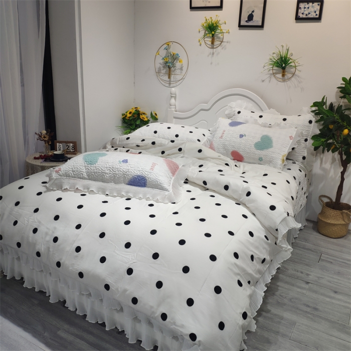 91家纺网 家纺一手货源 找家纺 添越 小清新韩版蕾丝花边纯棉夹棉床盖三件套全棉 波点白