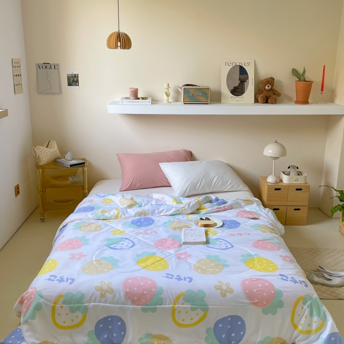 91家纺网 家纺一手货源 找家纺 星期八 2022新款A类水洗棉大豆夏被被子被芯 草莓