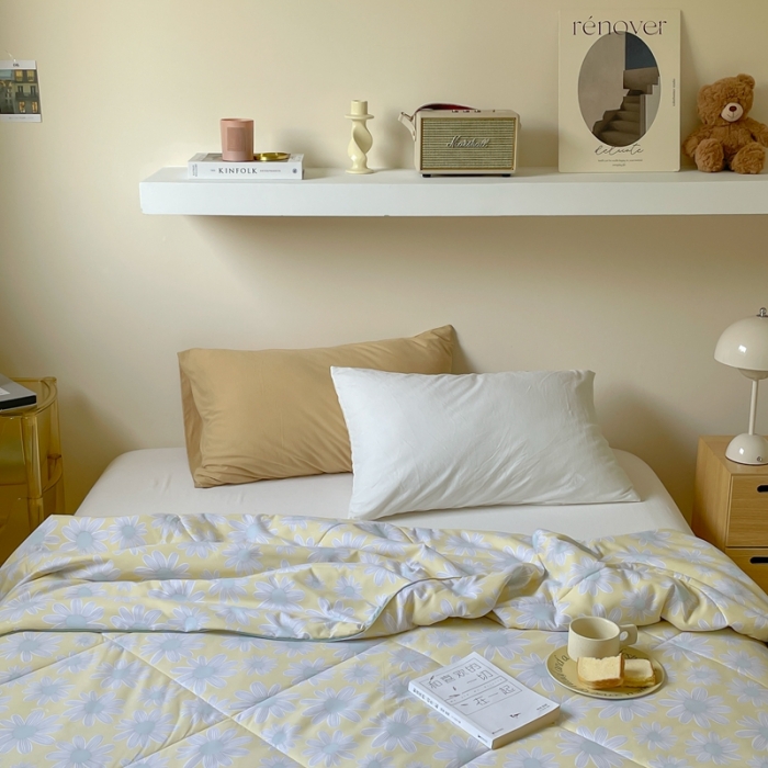 91家纺网 家纺一手货源 找家纺 星期八 2022新款A类水洗棉大豆夏被被子被芯 雏菊