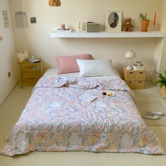 91家纺网 家纺一手货源 找家纺 星期八 2022新款A类水洗棉大豆夏被被子被芯 丛林女孩