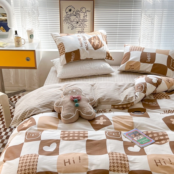 91家纺网 家纺一手货源 找家纺 昔可2022新款印花全棉四件套跑量款 咖色笑脸格