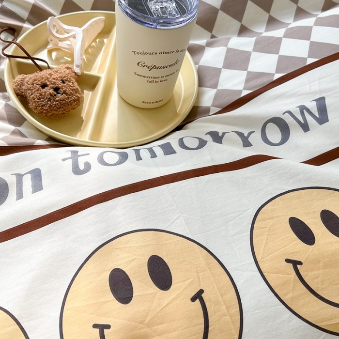 91家纺网 家纺一手货源 找家纺 昔可2022新款印花全棉四件套跑量款微笑每一天