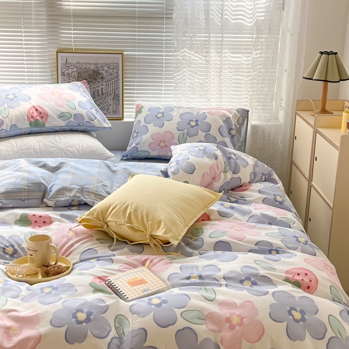 91家纺网 家纺一手货源 找家纺 昔可2022新款印花全棉四件套跑量款 紫花草莓