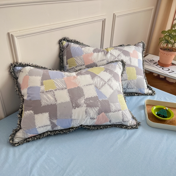 91家纺网 家纺一手货源 找家纺 昔可2022新款流苏小香风系列四件套  涂鸦小格